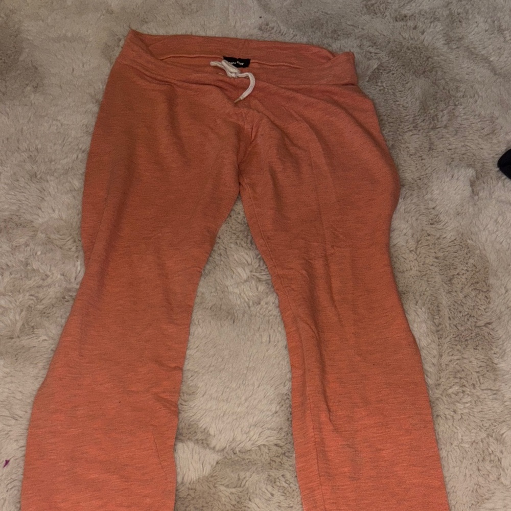 Monrow Coral Supersoft Vintage Sweats Great Condition!